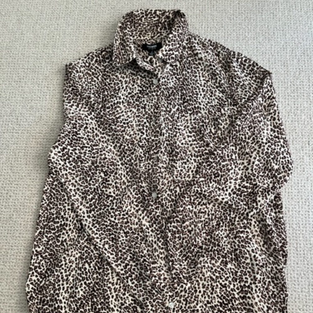 Leopard print blouse;   Premise Studio;   small;   100% Poly;  new w/tags